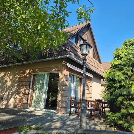 Siofoki Nyaralohaz Villa Luaran gambar