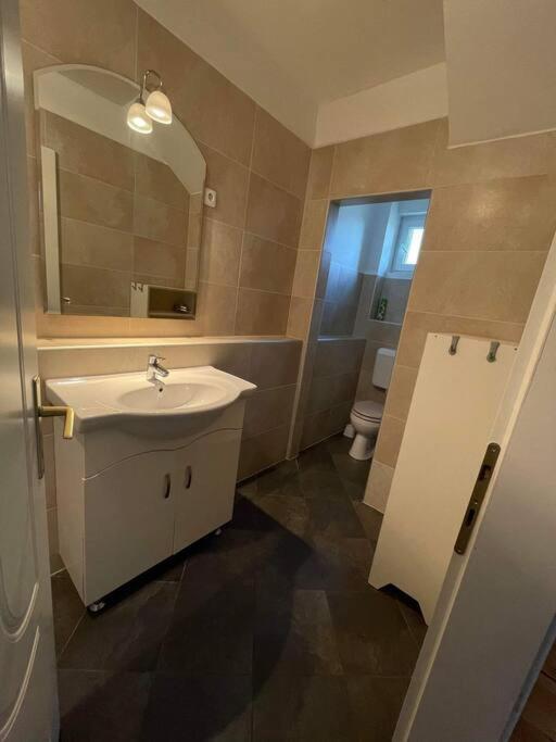 Siofoki Nyaralohaz Villa Luaran gambar