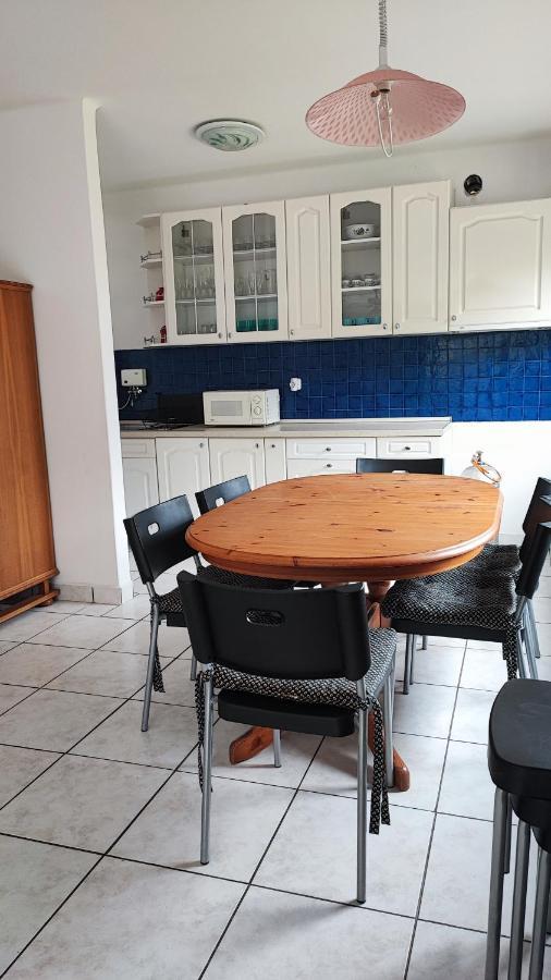 Siofoki Nyaralohaz Villa Luaran gambar
